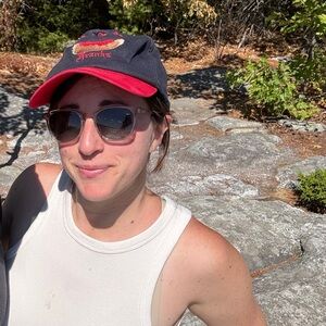 Meet your Posher, Eliza